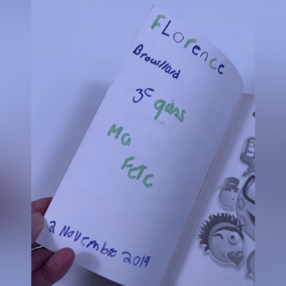 📚 Les ÉMO-J – Full bécots pour Émonono - Picture 5 of 7